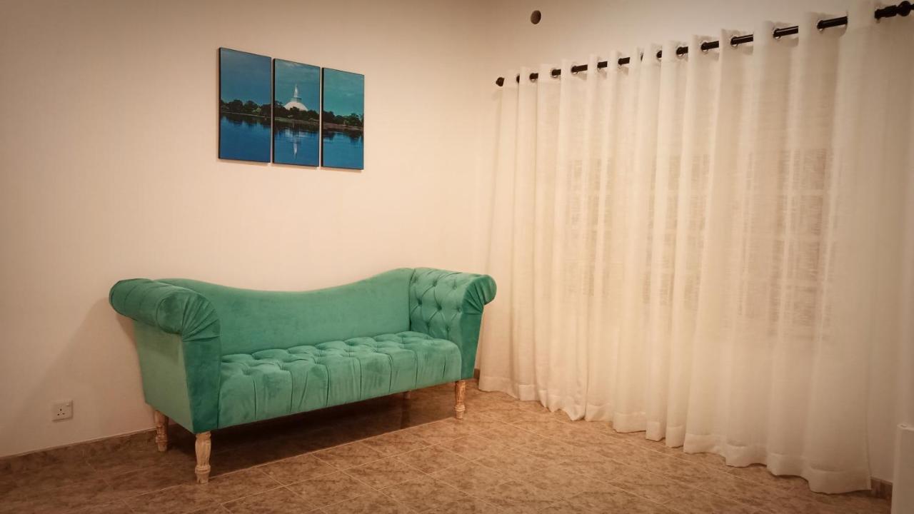 Abhaya Resorts Anuradhapura Luaran gambar