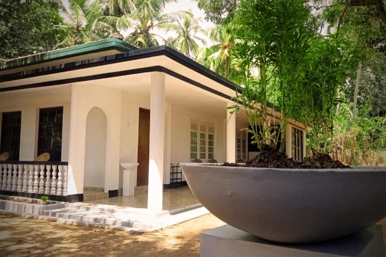 Abhaya Resorts Anuradhapura Luaran gambar